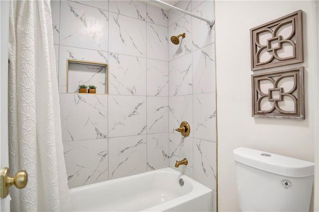322 Thunderbird Drive W, Satsuma, AL 36572