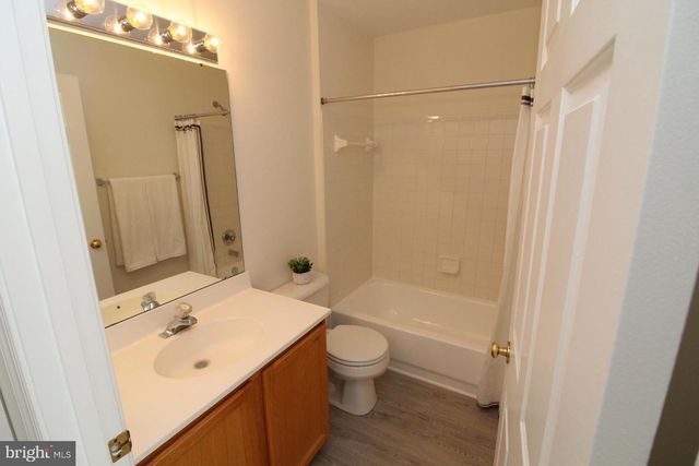 6385 MICHAEL ROBERT DR, Springfield, VA 22150