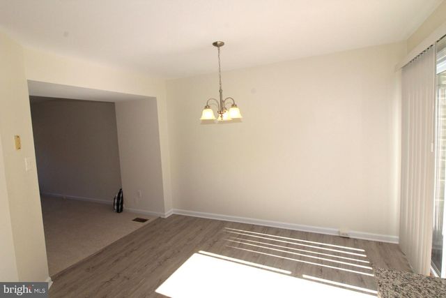 6385 MICHAEL ROBERT DR, Springfield, VA 22150