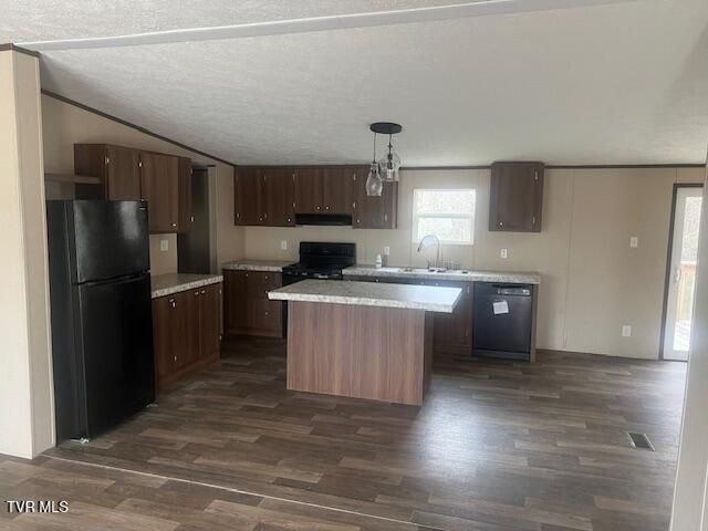 215 Westerly Drive, Mosheim, TN 37818