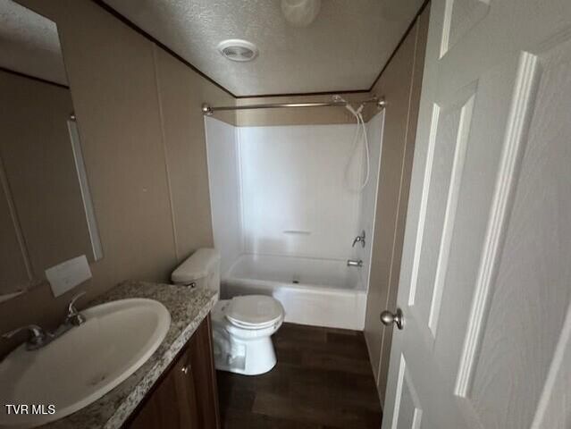 215 Westerly Drive, Mosheim, TN 37818