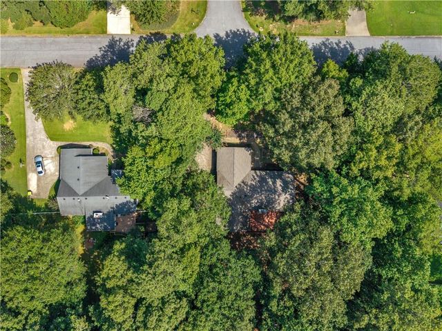 351 Waterford Drive, Jonesboro, GA 30238
