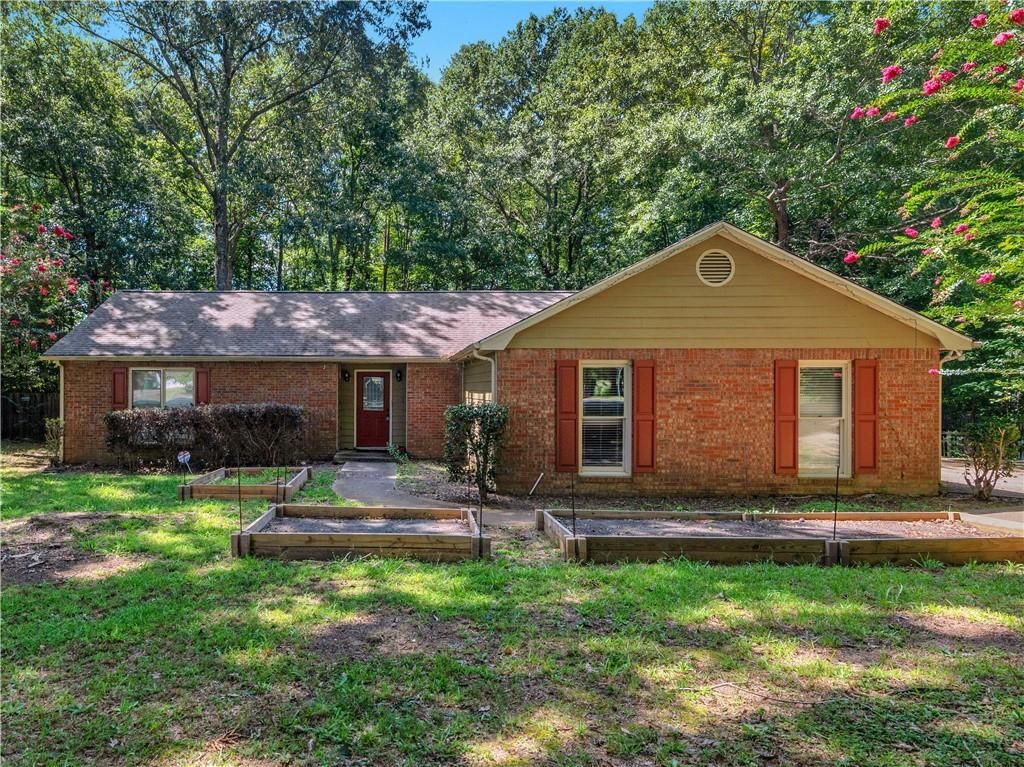 351 Waterford Drive, Jonesboro, GA 30238