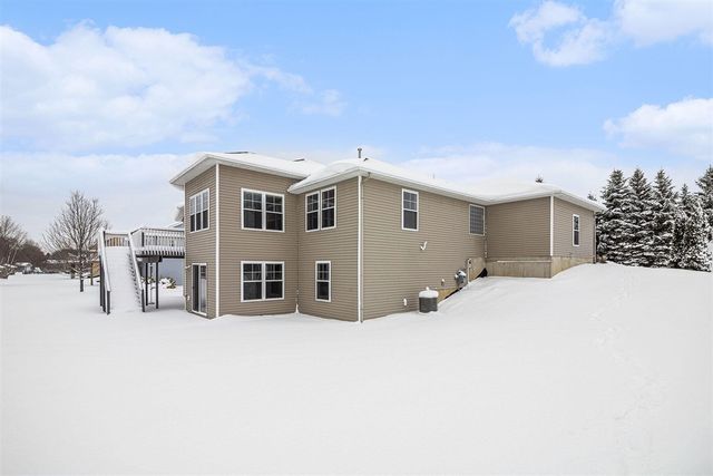 6768 Northfield Drive, Byron Center, MI 49315