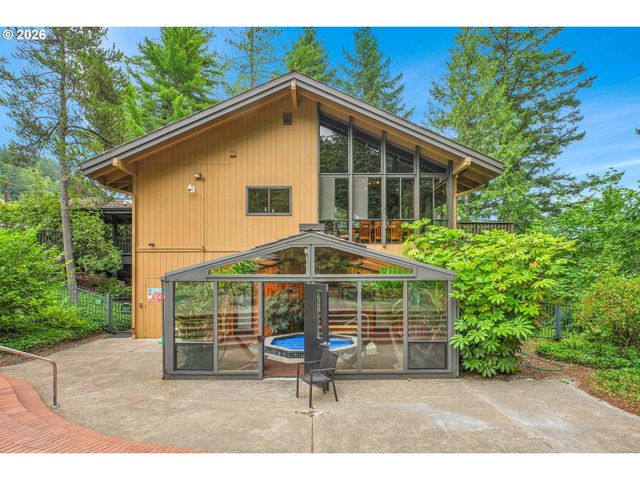 7748 Sw BARNES Rd C, Portland, OR 97225