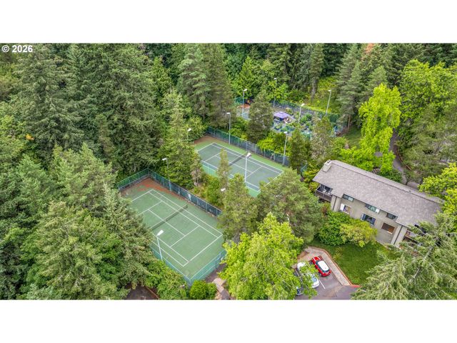 7748 Sw BARNES Rd C, Portland, OR 97225