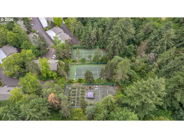 7748 Sw BARNES Rd C, Portland, OR 97225