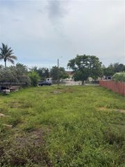 325 NW 4th Street, Pompano Beach, FL 33060