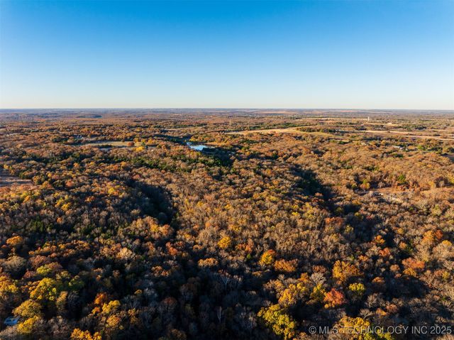 1 E 575 Road, Jennings, OK 74038