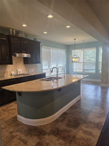 605 Fenceline Drive, Argyle, TX 76226