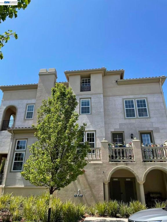 4685 Rimini Ct, Dublin, CA 94568