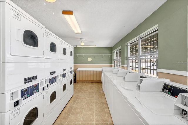 1500 GAY ROAD 3C, Winter Park, FL 32789