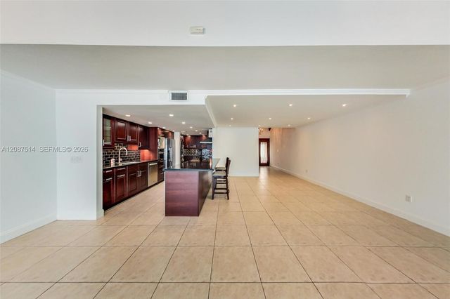 8613 SW 79th Place, Miami, FL 33143