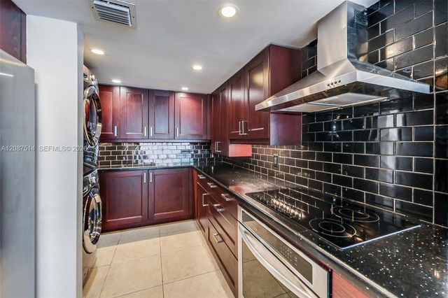 8613 SW 79th Place, Miami, FL 33143