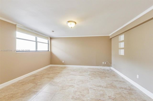 8613 SW 79th Place, Miami, FL 33143