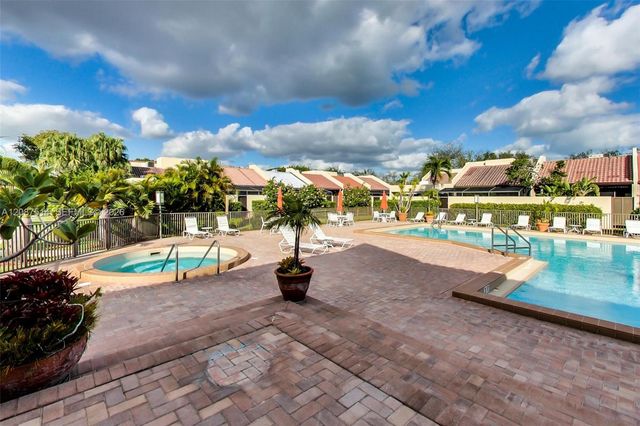 8613 SW 79th Place, Miami, FL 33143