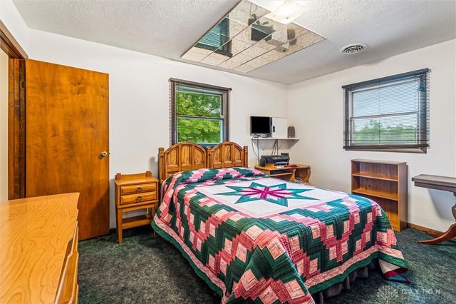 6801 Gorsuch Road, Franklin, OH 45005