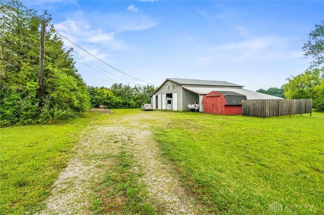 6801 Gorsuch Road, Franklin, OH 45005