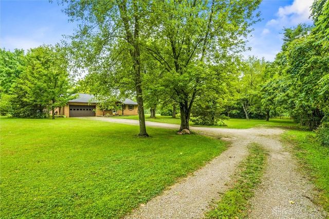 6801 Gorsuch Road, Franklin, OH 45005