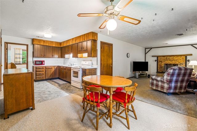 6801 Gorsuch Road, Franklin, OH 45005