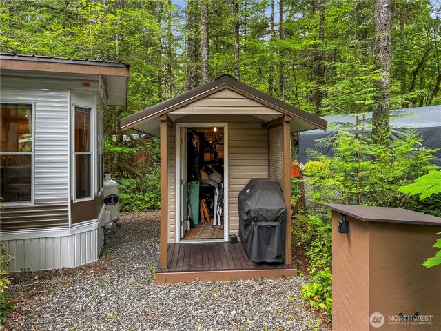 48 4 Branch Circle, Deming, WA 98244