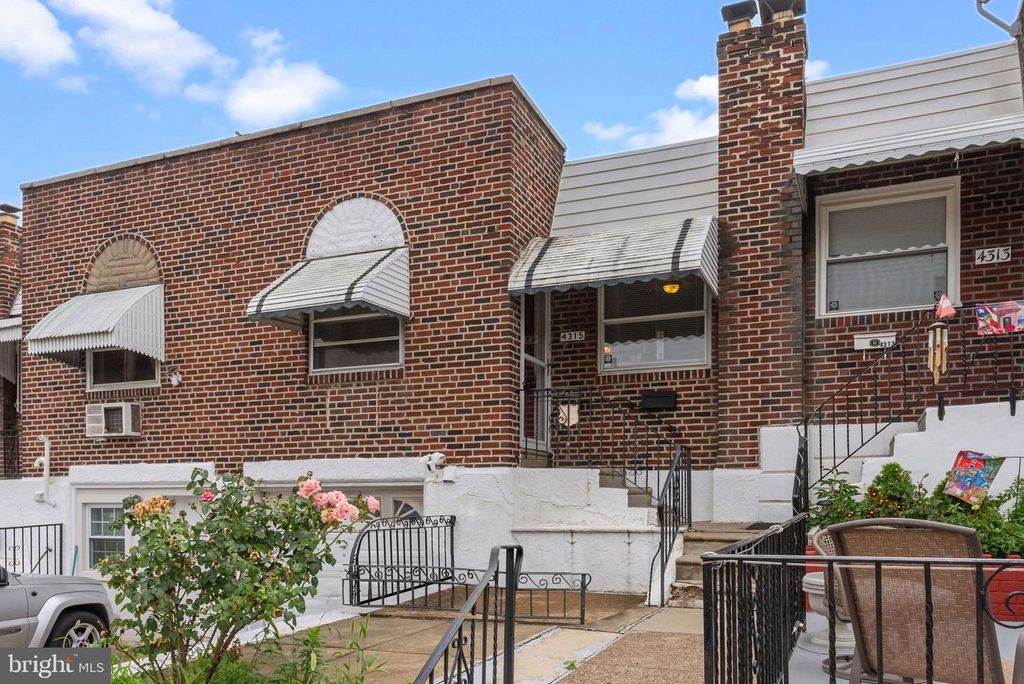 4315 K ST, Philadelphia, PA 19124