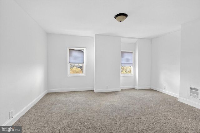 621 N JACKSON ST, Wilmington, DE 19805