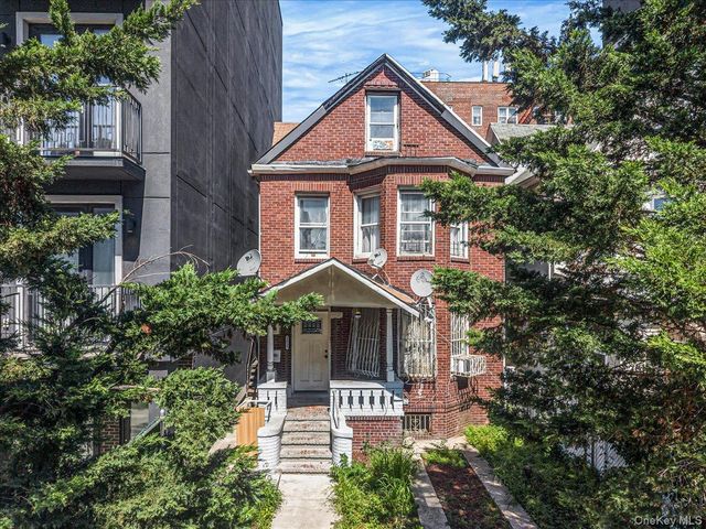2811 Clarendon Road, Brooklyn, NY 11226