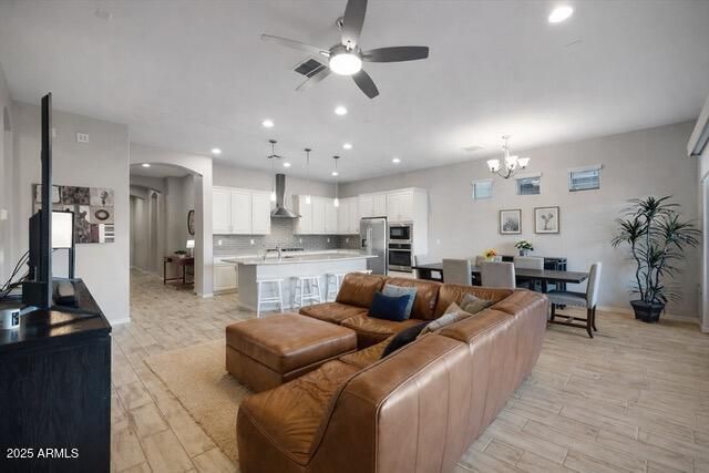 2527 S QUAINTANCE Street, Gilbert, AZ 85295