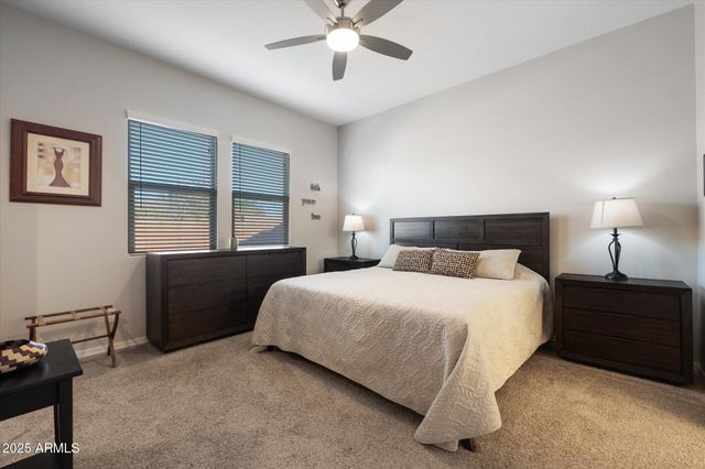 2527 S QUAINTANCE Street, Gilbert, AZ 85295