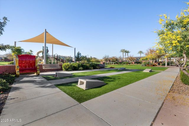 2527 S QUAINTANCE Street, Gilbert, AZ 85295