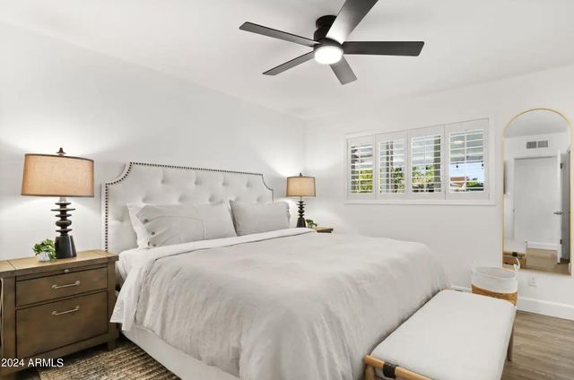 8619 E ROANOKE Avenue, Scottsdale, AZ 85257