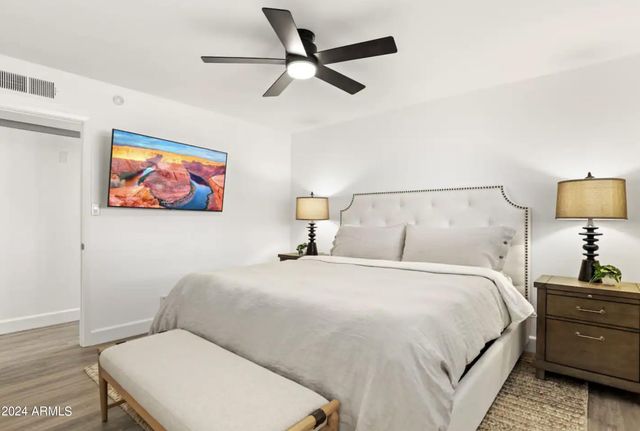 8619 E ROANOKE Avenue, Scottsdale, AZ 85257