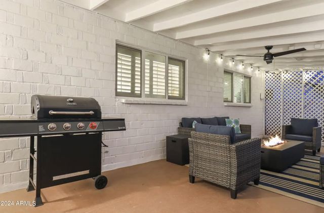 8619 E ROANOKE Avenue, Scottsdale, AZ 85257