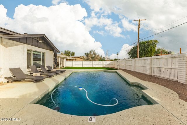 8619 E ROANOKE Avenue, Scottsdale, AZ 85257