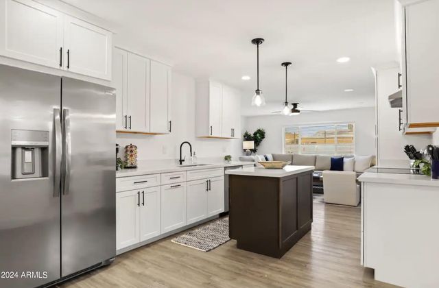 8619 E ROANOKE Avenue, Scottsdale, AZ 85257