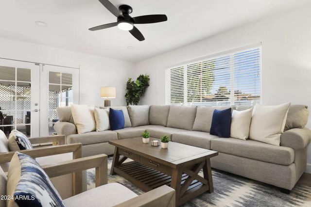 8619 E ROANOKE Avenue, Scottsdale, AZ 85257