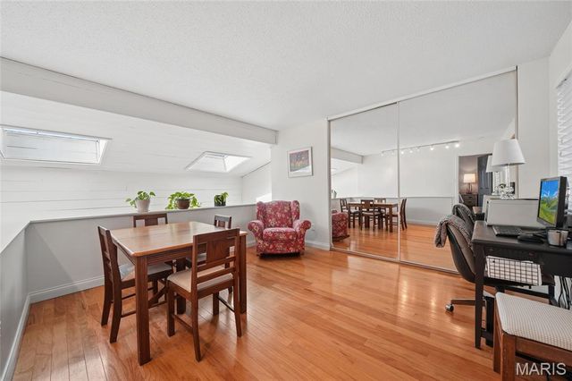 11504 Northbrook Way, St Louis, MO 63146
