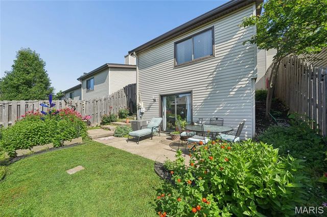 11504 Northbrook Way, St Louis, MO 63146