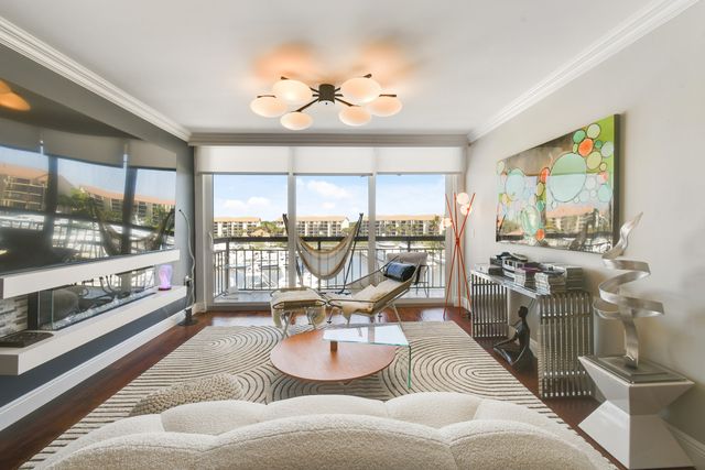 2401 Marina Isle Way 503, Jupiter, FL 33477