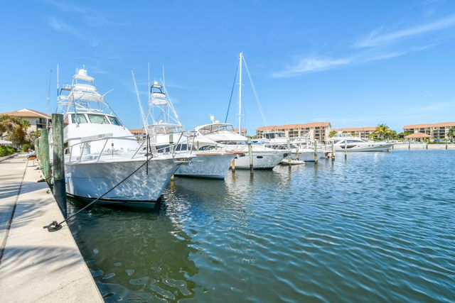 2401 Marina Isle Way 503, Jupiter, FL 33477