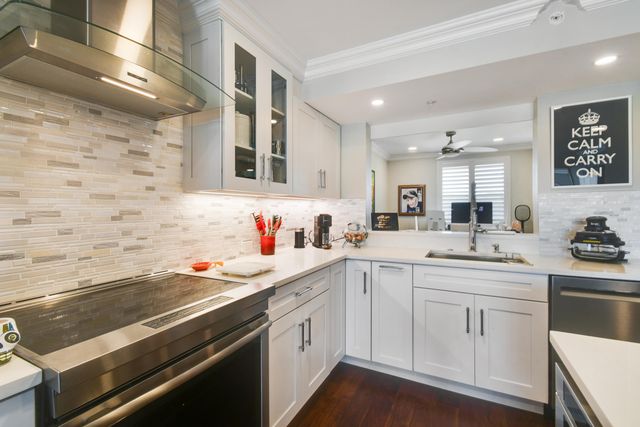 2401 Marina Isle Way 503, Jupiter, FL 33477