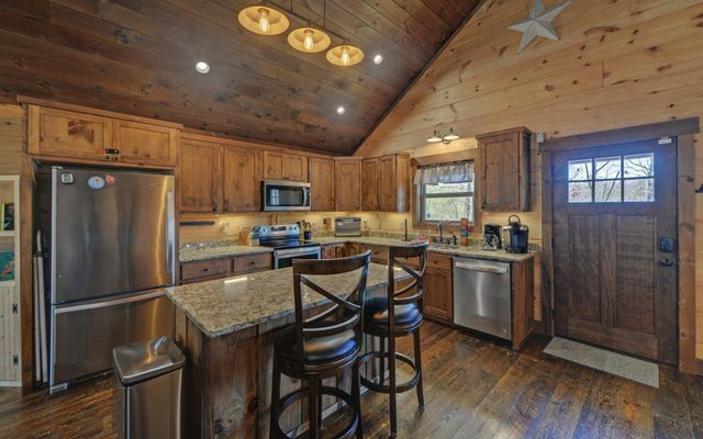 113 Hideaway Trail, Copperhill, TN 37317