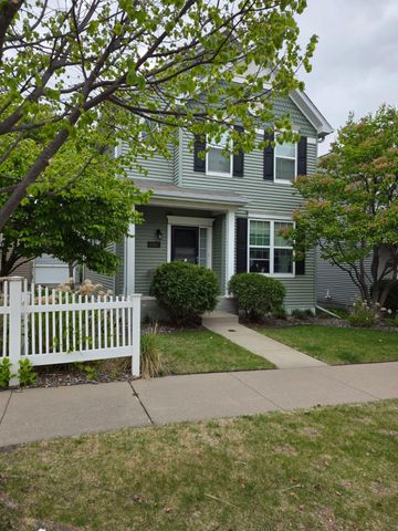 10167 Indigo Drive, Eden Prairie, MN 55347