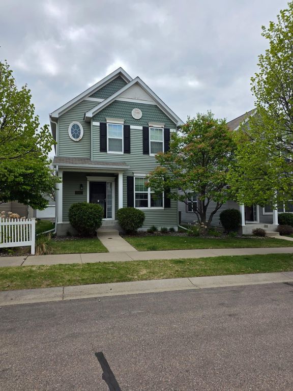 10167 Indigo Drive, Eden Prairie, MN 55347