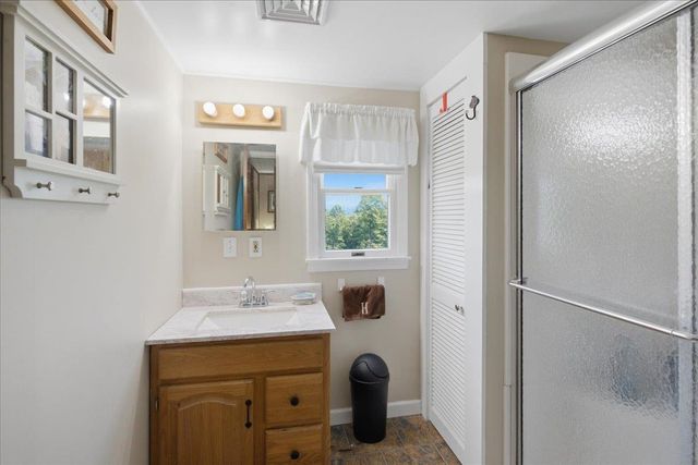 1253 Old West Road, Arlington, VT 05250
