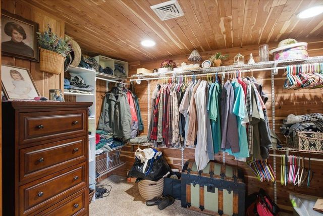 1253 Old West Road, Arlington, VT 05250