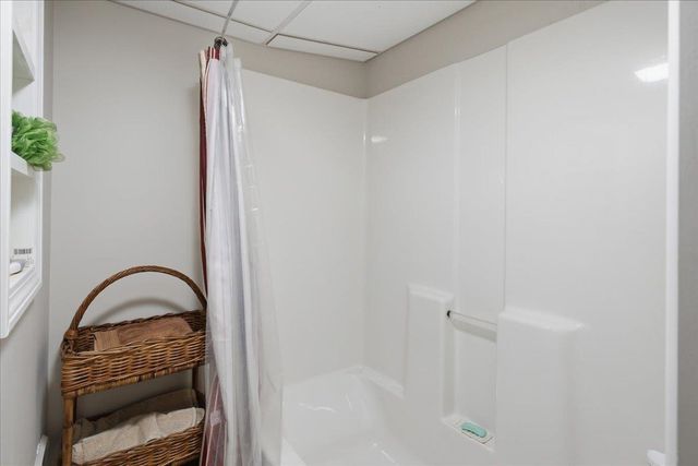 1253 Old West Road, Arlington, VT 05250