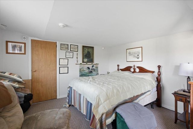 1253 Old West Road, Arlington, VT 05250