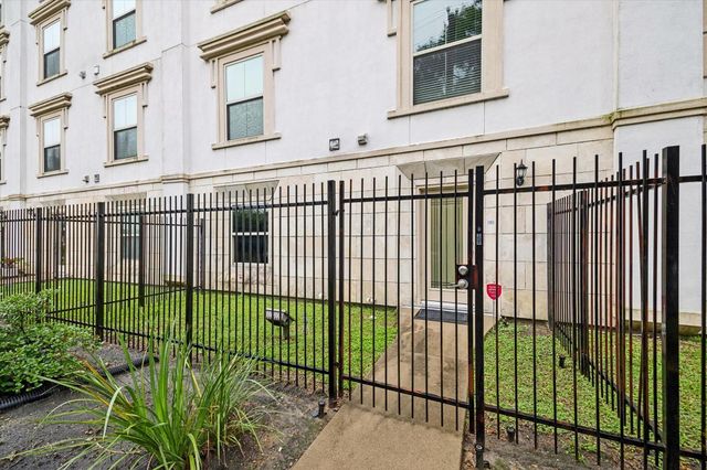 3501 Chenevert Street 7, Houston, TX 77004